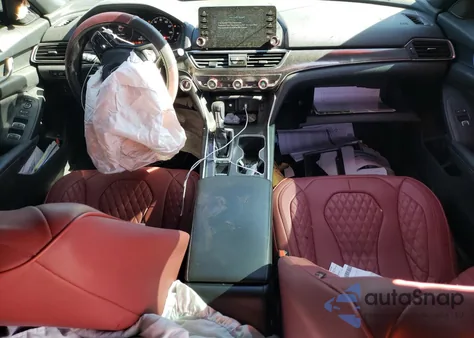 2018 Honda Accord Sport из США, поврежденный, VIN 1HGCV1F3XJA230048